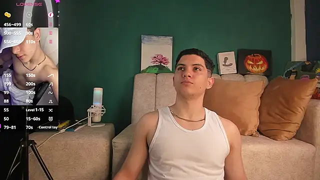 Snapshot of Brat_ chatting on 21, 2, 2025 Brat online show from 21, 2, 2025