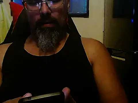 KrazyLegz online show from 4, 1, 2025