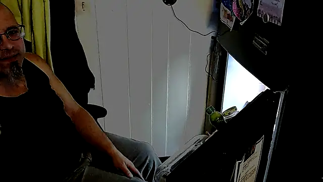 KrazyLegz online show from 29, 11, 2025