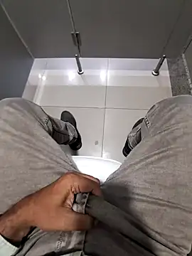 johny 69dxh online show from 8, 1, 2025