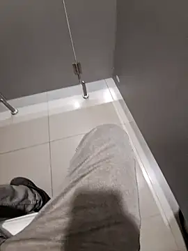 johny 69dxh online show from 27, 1, 2025