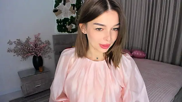 ContinentOfTranquility online show from 8, 3, 2025