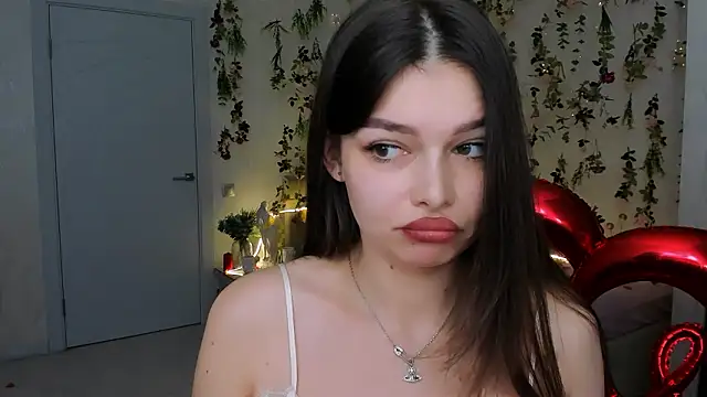 Snapshot of ContinentOfTranquility chatting on 15, 2, 2026 ContinentOfTranquility online show from 15, 2, 2026