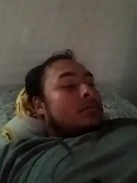 Snapshot of piton77 chatting on 4, 3, 2025 piton77 online show from 4, 3, 2025