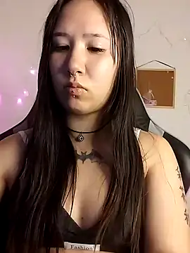 Snapshot of Japabaixinha chatting on 18, 12, 2024 Japabaixinha online show from 18, 12, 2024