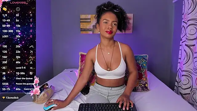 EmmaSmith06 online show from 26, 11, 2025