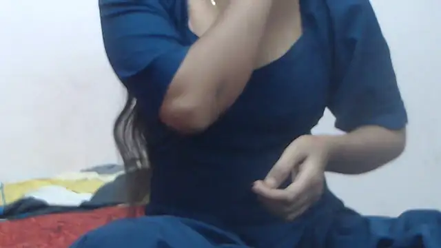 Snapshot of wildbabes chatting on 30, 12, 2024 wildbabes online show from 30, 12, 2024