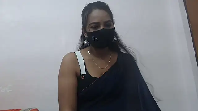 Snapshot of wildbabes chatting on 15, 10, 2025 wildbabes online show from 15, 10, 2025