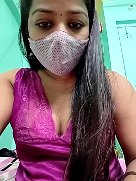 Snapshot of Monalisa_Singh chatting on 26, 9, 2025 Monalisa Singh online show from 26, 9, 2025