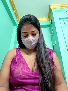 Snapshot of Monalisa_Singh chatting on 3, 10, 2025 Monalisa Singh online show from 3, 10, 2025