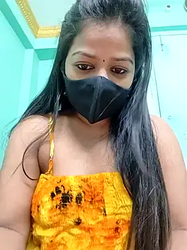 Snapshot of Monalisa_Singh chatting on 13, 10, 2025 Monalisa Singh online show from 13, 10, 2025