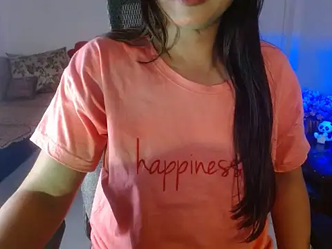 Snapshot of InayatSingh chatting on 5, 4, 2026 InayatSingh online show from 5, 4, 2026