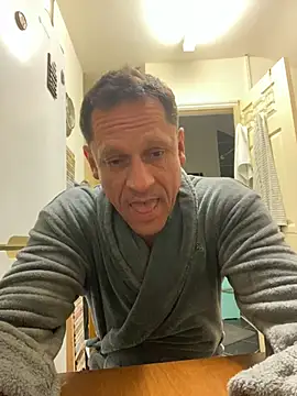 Snapshot of Yourhotboy_42 chatting on 27, 2, 2025 Yourhotboy 42 online show from 27, 2, 2025