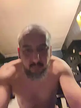 Snapshot of ElPollo77 chatting on 17, 3, 2025 ElPollo77 online show from 17, 3, 2025