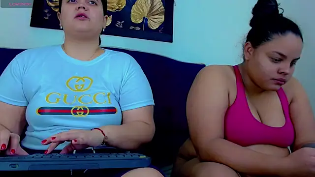 brunnette hot online show from 23, 11, 2025