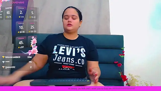 Snapshot of brunnette_hot chatting on 16, 3, 2026 brunnette hot online show from 16, 3, 2026