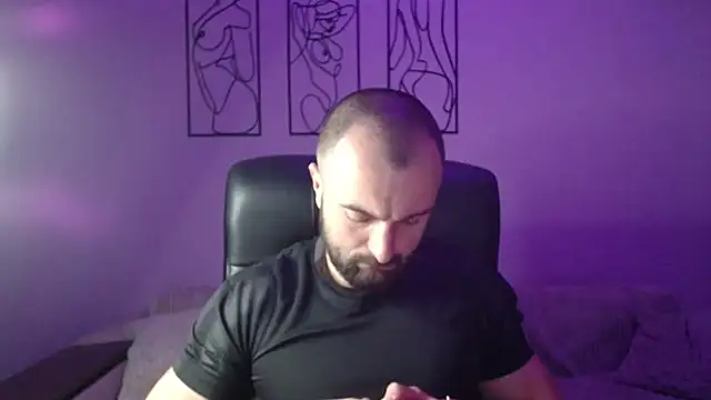 brindlefly6969 online show from 4, 12, 2025