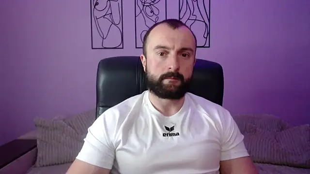 Snapshot of brindlefly6969 chatting on 17, 4, 2026 brindlefly6969 online show from 17, 4, 2026