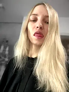 Adelina0001 online show from 2, 12, 2024