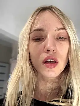 Adelina0001 online show from 5, 12, 2024