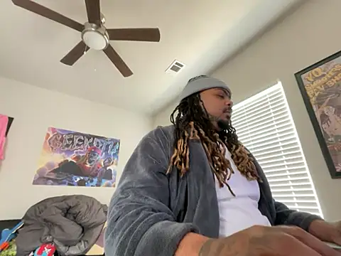 Snapshot of 4EVAGLACIERS chatting on 7, 4, 2026 4EVAGLACIERS online show from 7, 4, 2026