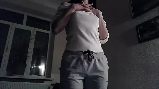 Snapshot of ElizaSwon chatting on 31, 1, 2026 ElizaSwon online show from 31, 1, 2026