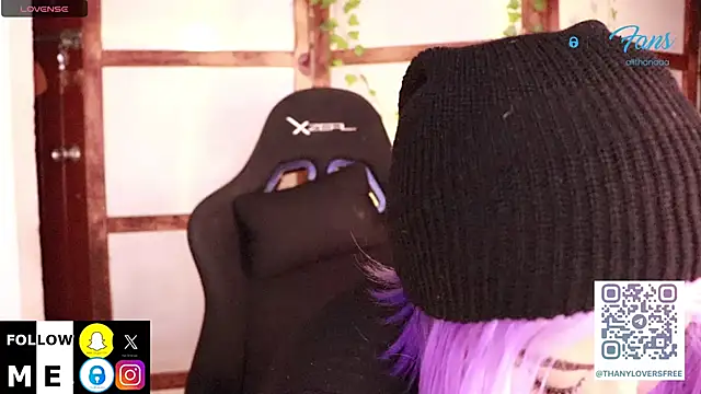 Snapshot of thanybonny chatting on 14, 11, 2025 thanybonny online show from 14, 11, 2025