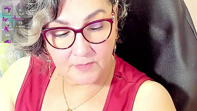 Snapshot of cataleya_mom chatting on 10, 3, 2026 cataleya mom online show from 10, 3, 2026