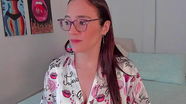 Jessica Herrera  online show from 9, 2, 2026