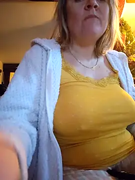 lady charlyne online show from 10, 12, 2024