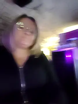 Snapshot of lady_charlyne chatting on 19, 9, 2025 lady charlyne online show from 19, 9, 2025