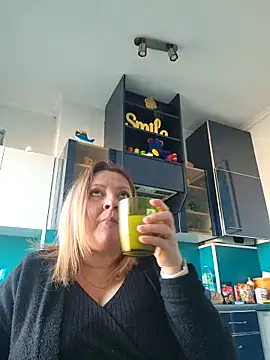 lady charlyne online show from 6, 1, 2026