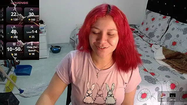Snapshot of soniafuckboobs chatting on 15, 5, 2026 soniafuckboobs online show from 15, 5, 2026