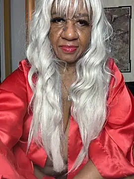 BreanaDivine online show from 19, 12, 2025