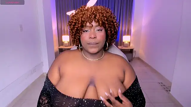 Snapshot of Rebeka_spencer chatting on 10, 1, 2025 Rebeka spencer online show from 10, 1, 2025