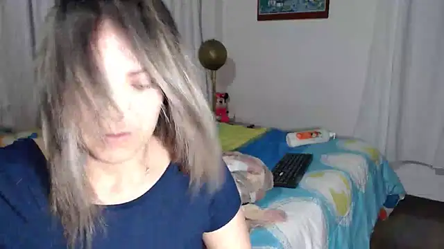 Chantal hott online show from 12, 11, 2025