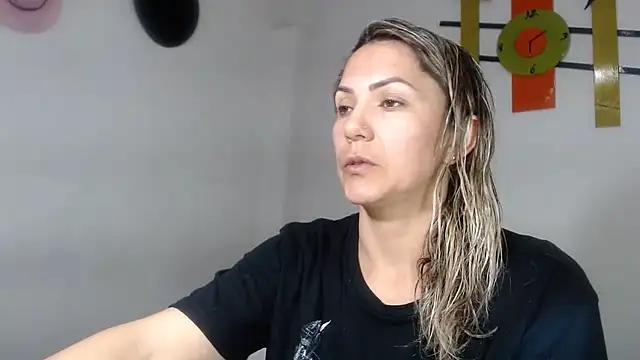 Chantal hott online show from 6, 2, 2026