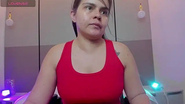 ayla13  online show from 5, 4, 2026