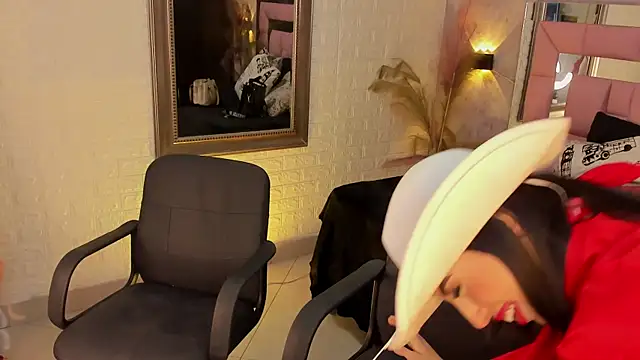 Snapshot of catalina__23 chatting on 14, 1, 2025 catalina 23 online show from 14, 1, 2025