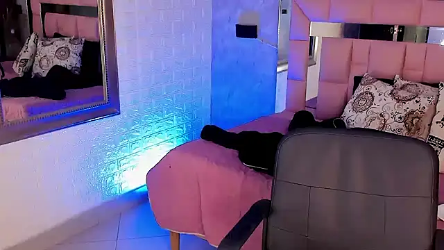 Snapshot of catalina__23 chatting on 20, 3, 2025 catalina 23 online show from 20, 3, 2025