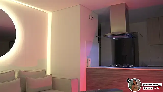 Snapshot of Daihanwatson_ chatting on 9, 4, 2026 Daihanwatson online show from 9, 4, 2026