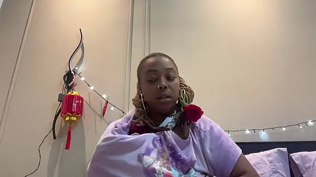 ChocolateCakeQueen online show from 10, 2, 2025