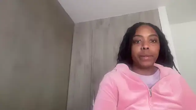 Snapshot of ChocolateCakeQueen chatting on 7, 3, 2026 ChocolateCakeQueen online show from 7, 3, 2026