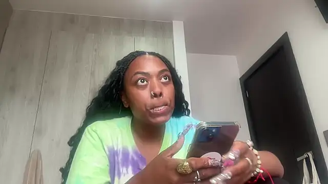 Snapshot of ChocolateCakeQueen chatting on 17, 3, 2026 ChocolateCakeQueen online show from 17, 3, 2026