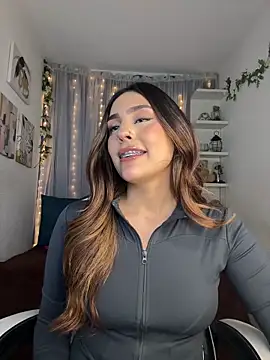 Snapshot of HazzelGray chatting on 31, 1, 2026 HazzelGray online show from 31, 1, 2026