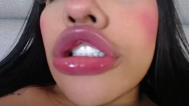 emily brontee  online show from 7, 12, 2024