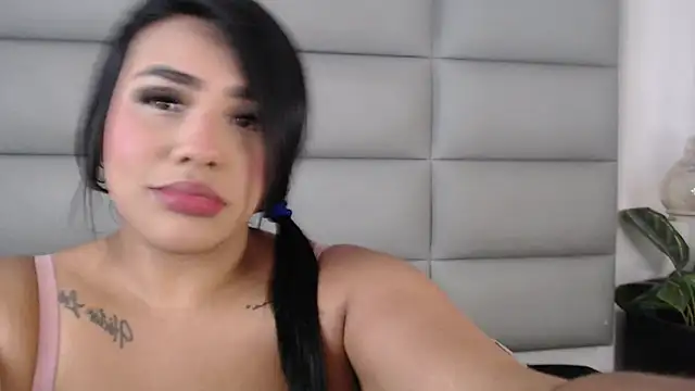 emily brontee  online show from 14, 3, 2025