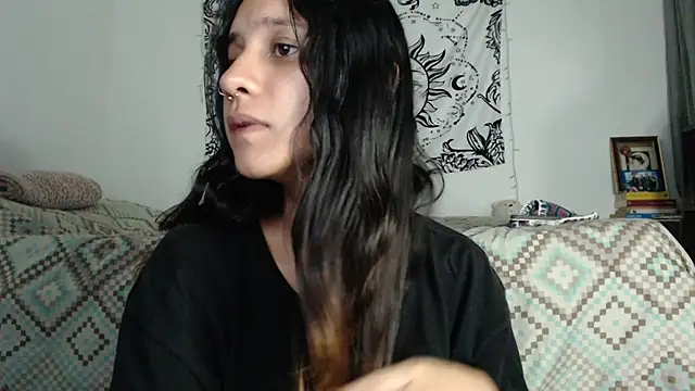 AlinaWoolf  online show from 28, 12, 2024