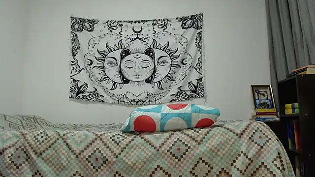 AlinaWoolf  online show from 9, 2, 2025