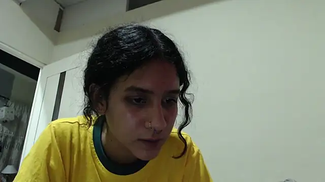 Snapshot of AlinaWoolf_ chatting on 16, 5, 2026 AlinaWoolf online show from 16, 5, 2026